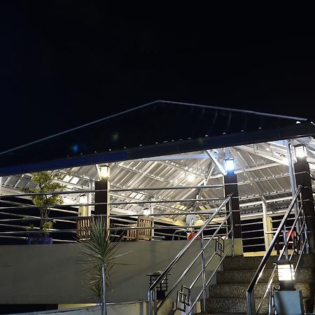 โรงแรมซาลอน ฟอรา บันดุง ภายนอก รูปภาพ